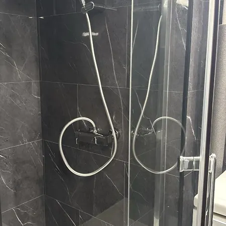Appartement Cozy Close To Cdg, Astérix, Chantilly, Paris *
